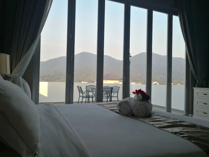Standard Double room with balcony and with mountain view