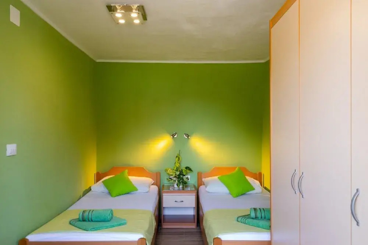 Rooms Edna