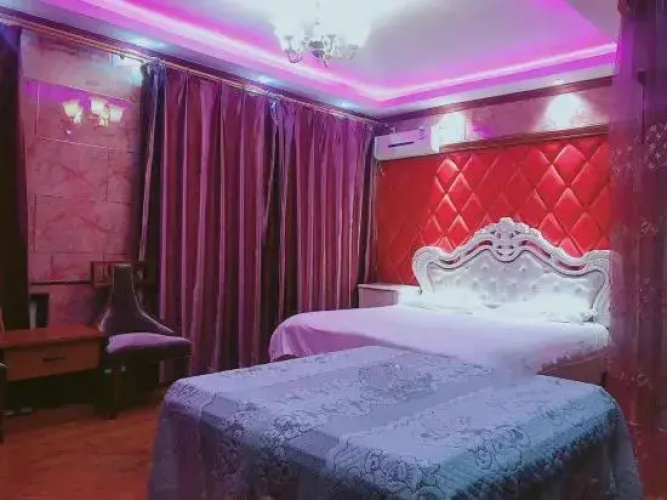 Harbin Yinnian Hotel