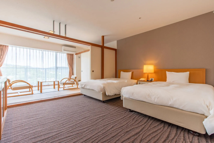 Wisterian Life Club Usami