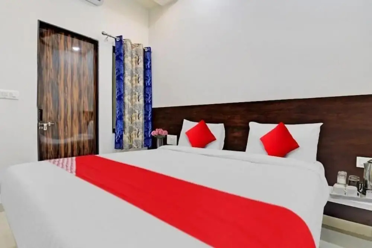 FabHotel Angan