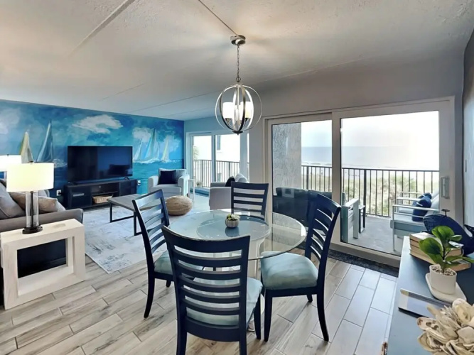Beachcomber 403 by Distinctive Beach Rentals