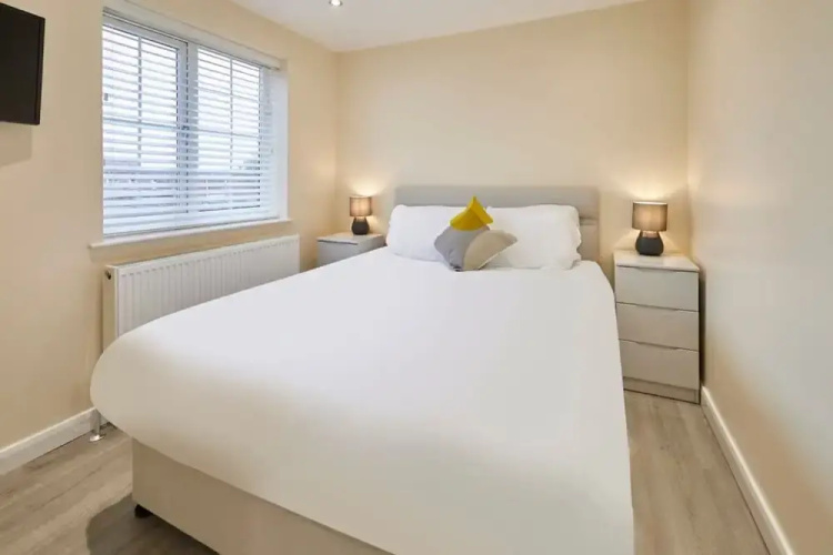 Host Stay Violet s View