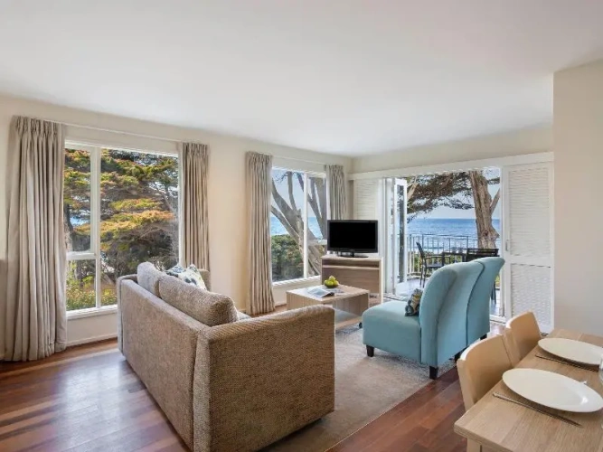 2 Bedrooms Apartment with balcony and with ocean view