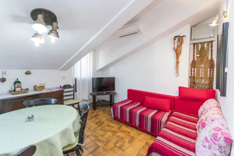 Apartments Maja