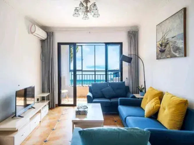 First sea view holiday apartment