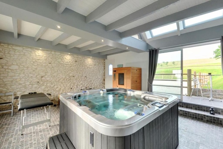 Suite with view