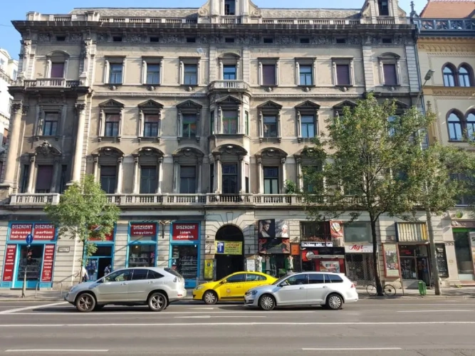Superior Apartment