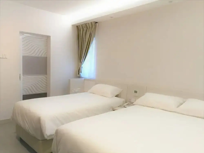 Legacy Hotel