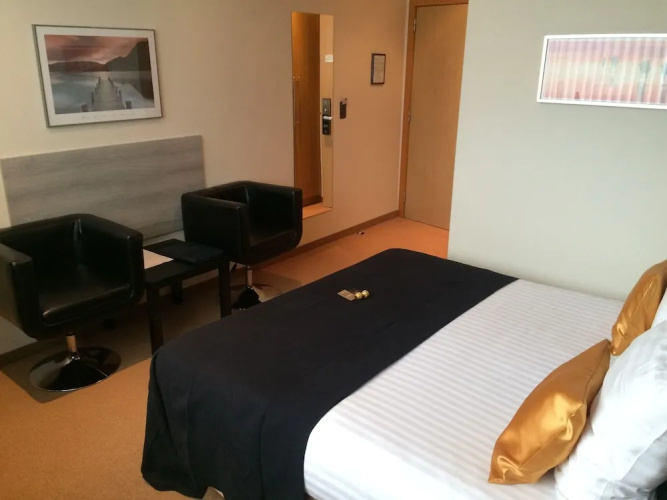 Axis Hotel