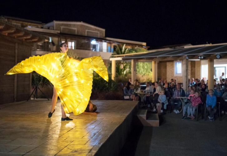 Grand Blue Beach Hotel photo 33