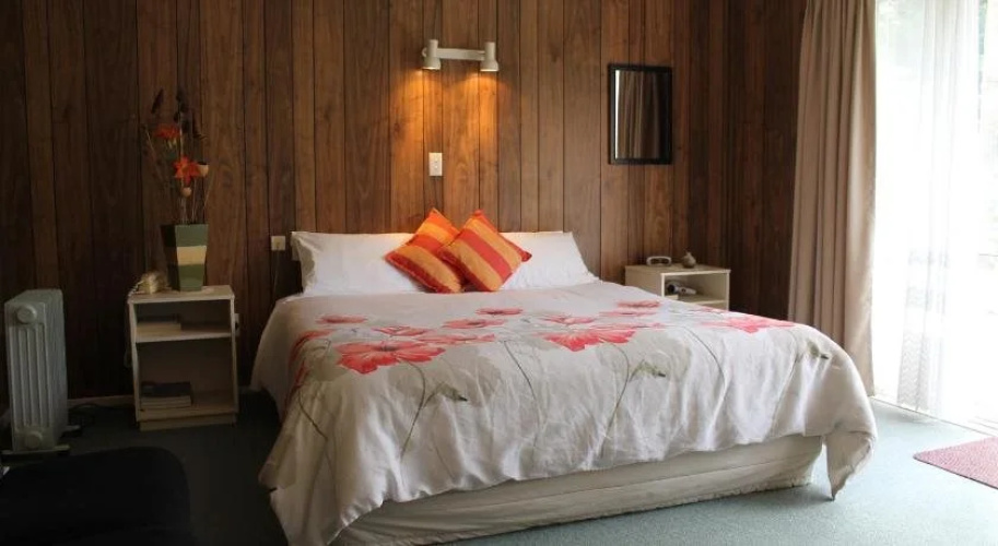 Anglers Paradise Motel