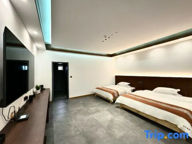 Standard Family room