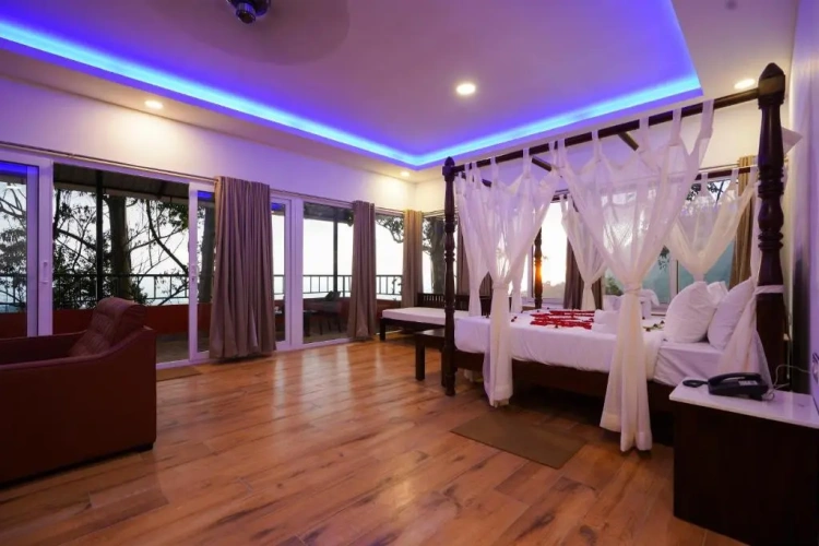 Deluxe Double Suite