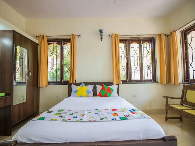 OYO 12969 Home Studio Anjuna Beach