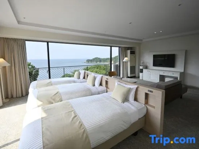 Triple Suite