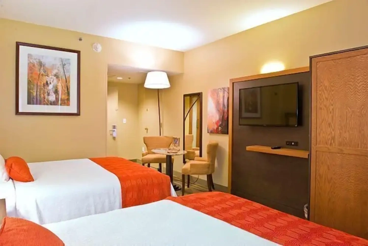 Deluxe Quadruple room with mountain view
