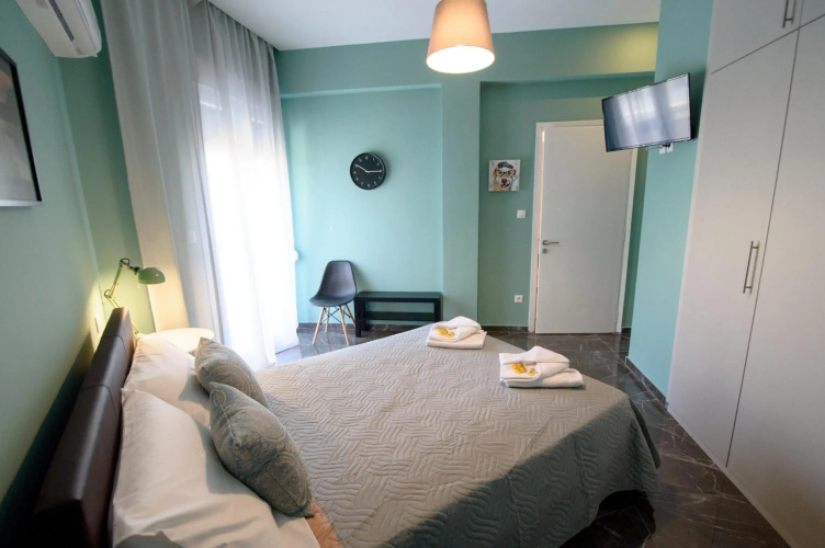 Smart renovated studio downtown Athens