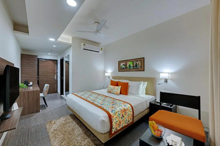 Ahuja Residency GCR