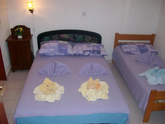 Apartments Bob - 10m from the sea