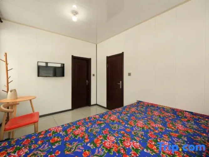 Bed in Dorm