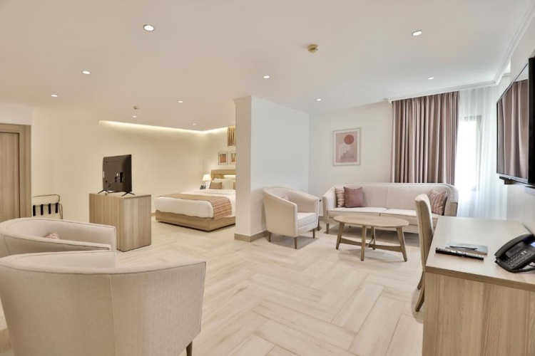 Executive Suite
