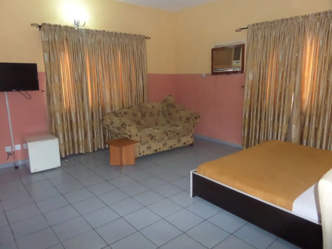Febson Hotel