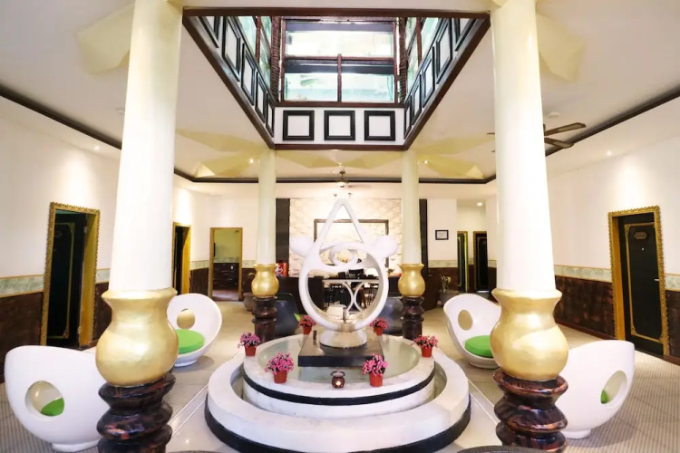 Hawaii Bali Hotel