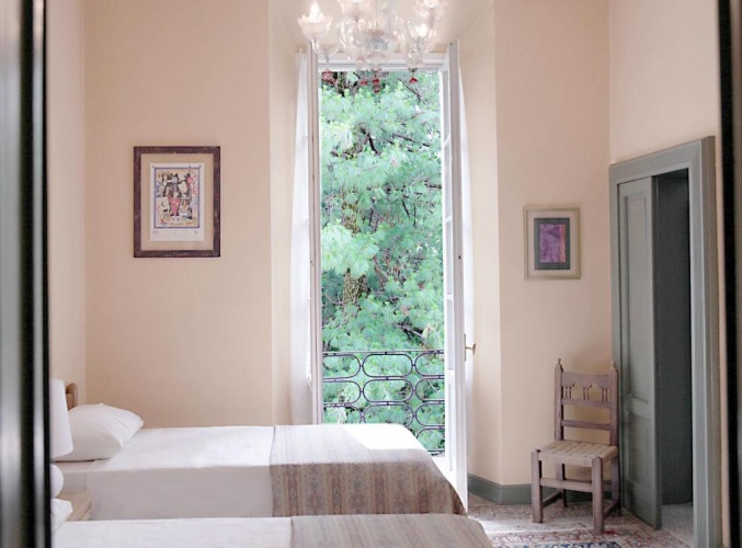 3 Bedrooms Apartment