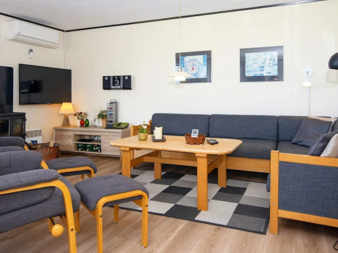 6 Person Holiday Home in Lemvig-by Traum