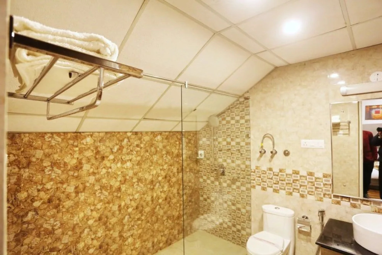 22 Enclave by Evoke Lifestyle