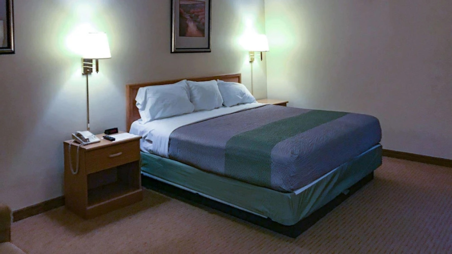 Budget Host Patriot Inn