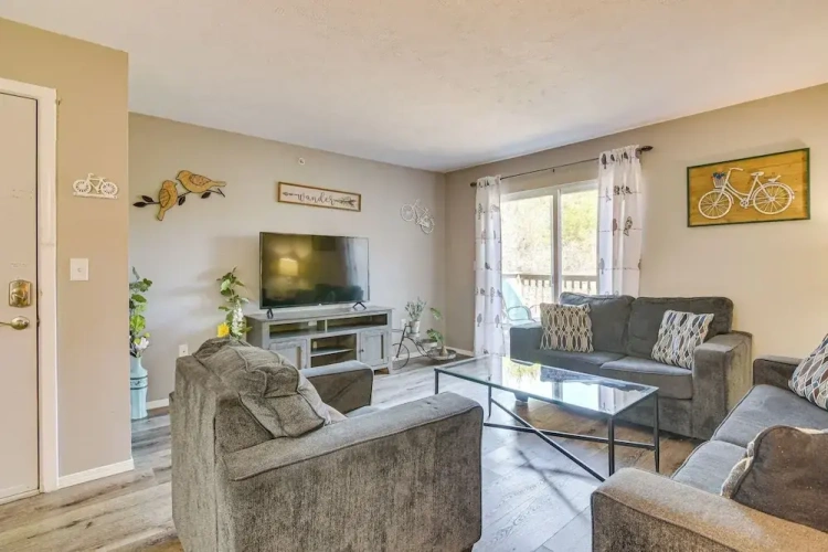 3 Bedrooms Apartment with balcony