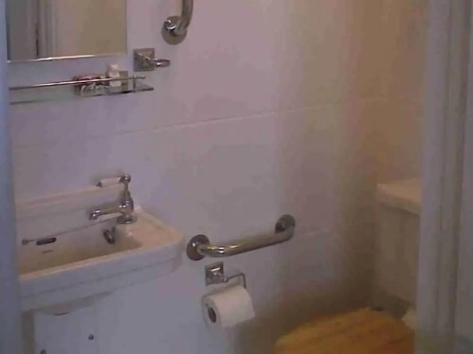 Grove Guest House