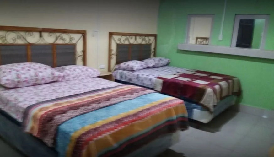 Hostal Blue Star