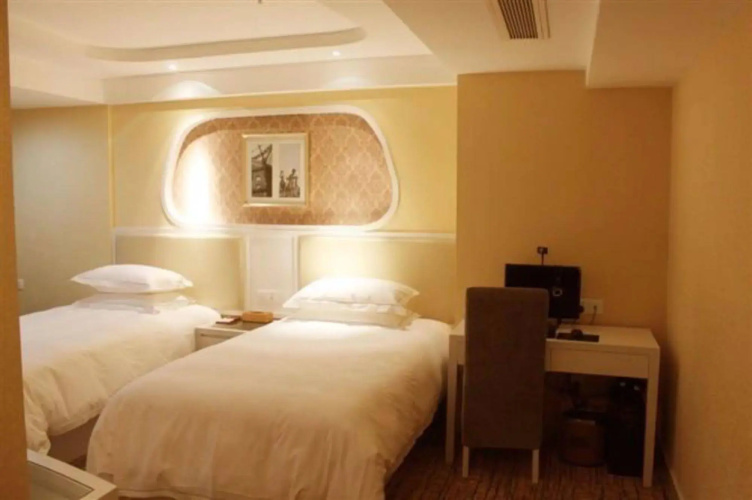 Yiwu Ruifeng Hotel
