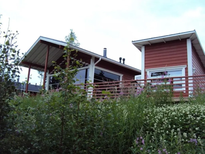 3 Bedrooms Cottage