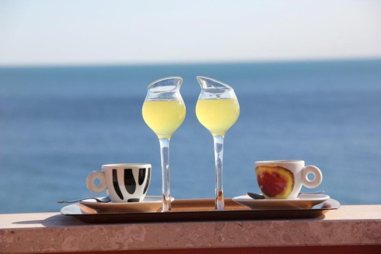 Junior Suite with balcony and with sea view
