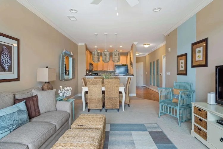 Grand room
