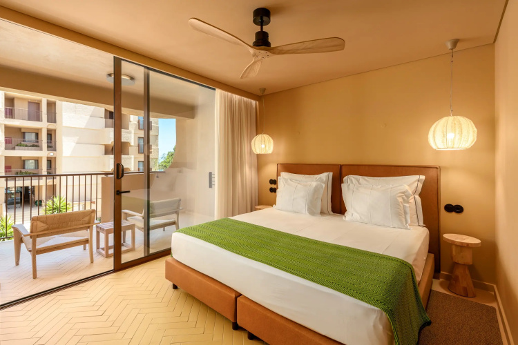 3HB Falésia Beach