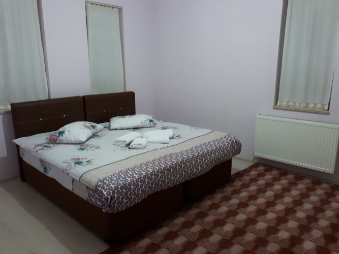 Di̇ri̇li̇ş Banarya Pansi̇yon