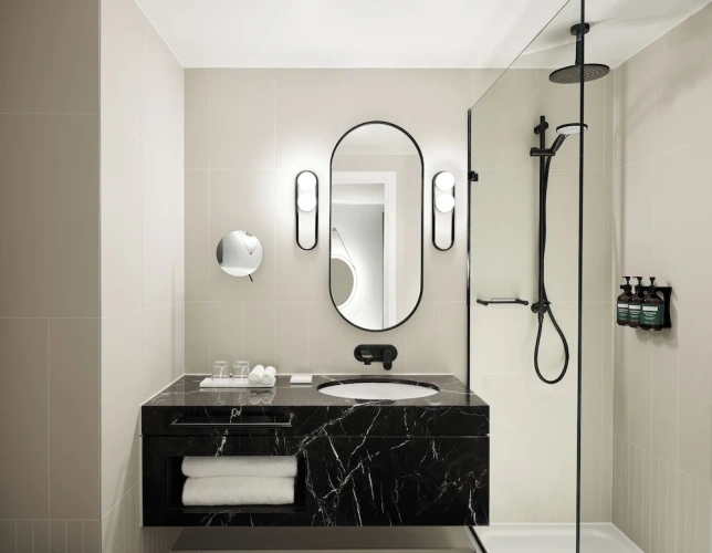 Double Suite with park view