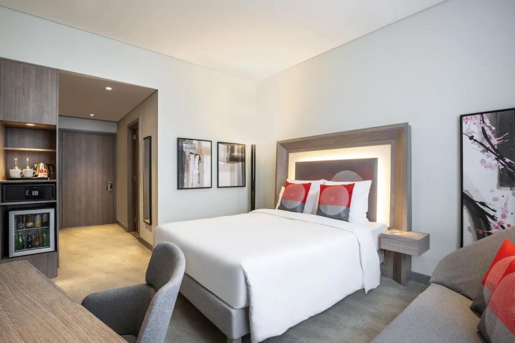 Novotel Bur Dubai - Healthcare City photo 11