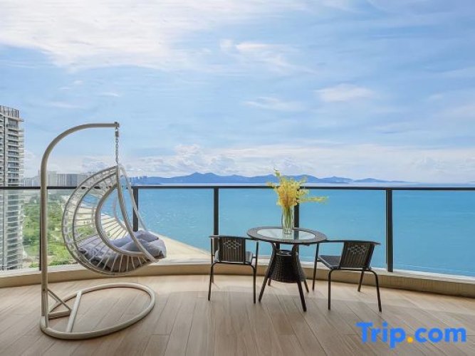Xunqu First Line Seaview Resort Apartment