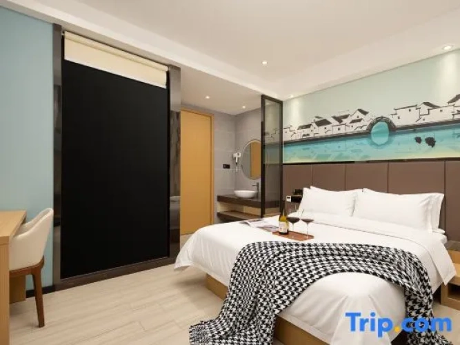 1 Bedroom Business Twin Suite