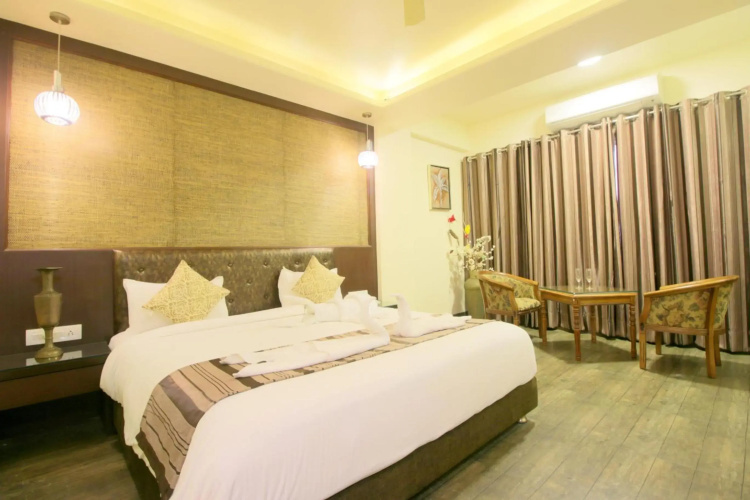 Hotel Mittal Avenue