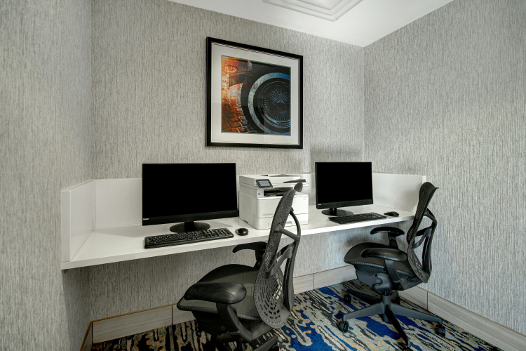 Hilton Garden Inn Detroit Metro Airport photo 28