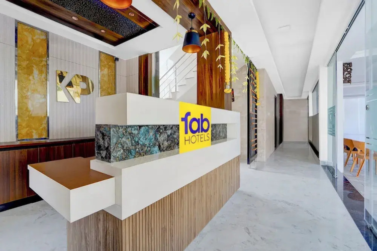 Fabhotel Kayal Plaza