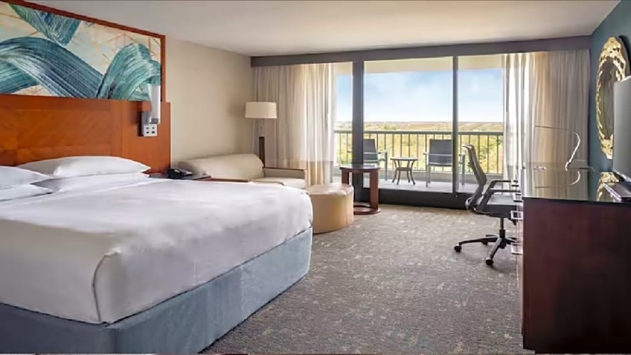 1 Bedroom Double Suite with partial ocean view