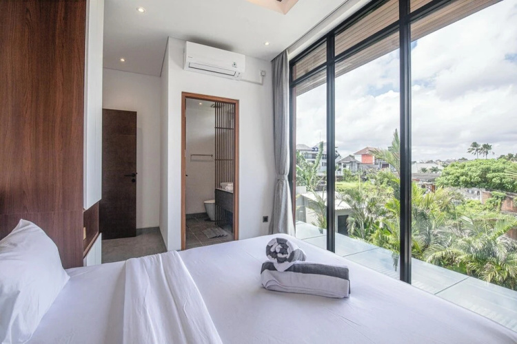 Exquisite 5BR Canggu Villa Steps From the Beach